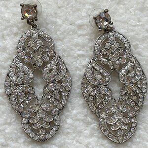 EARRING I Vintage Inspired Crystal Drop Earrings